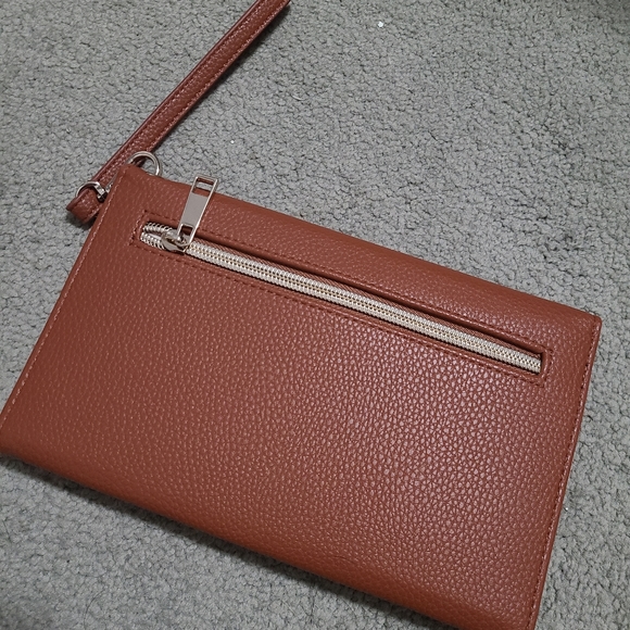 Travel Wallet - Picture 3 of 4